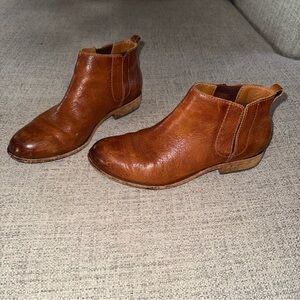 Kork-Ease Tan Leather Slip-On Shoes